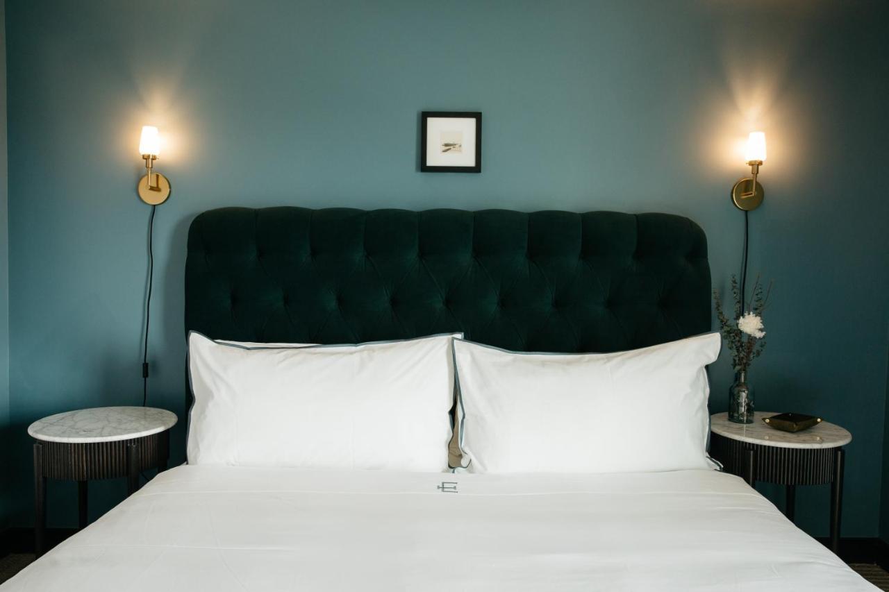 Hotel Emeline Charleston Bagian luar foto