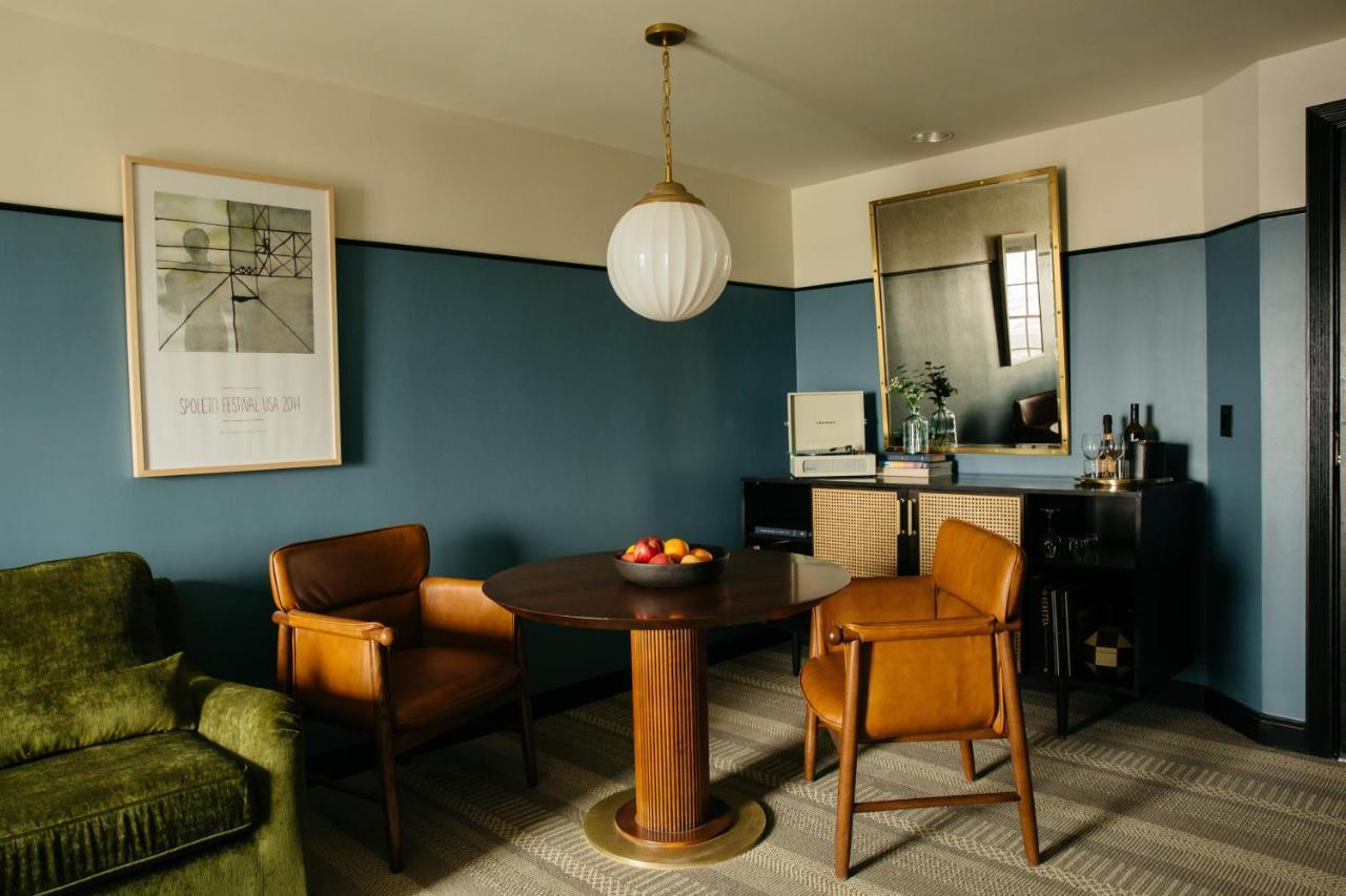 Hotel Emeline Charleston Bagian luar foto