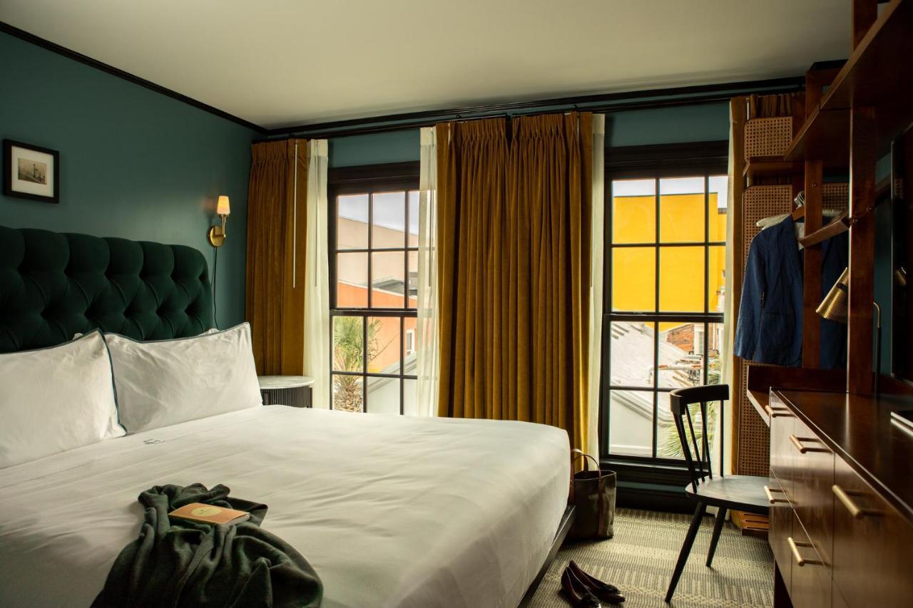 Hotel Emeline Charleston Bagian luar foto