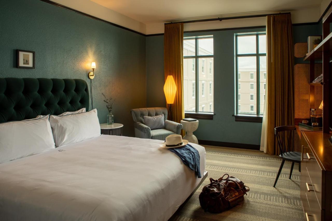 Hotel Emeline Charleston Bagian luar foto