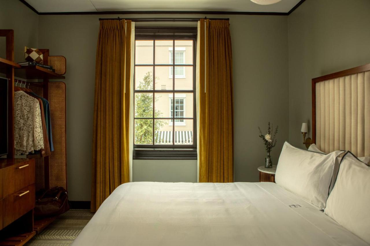 Hotel Emeline Charleston Bagian luar foto