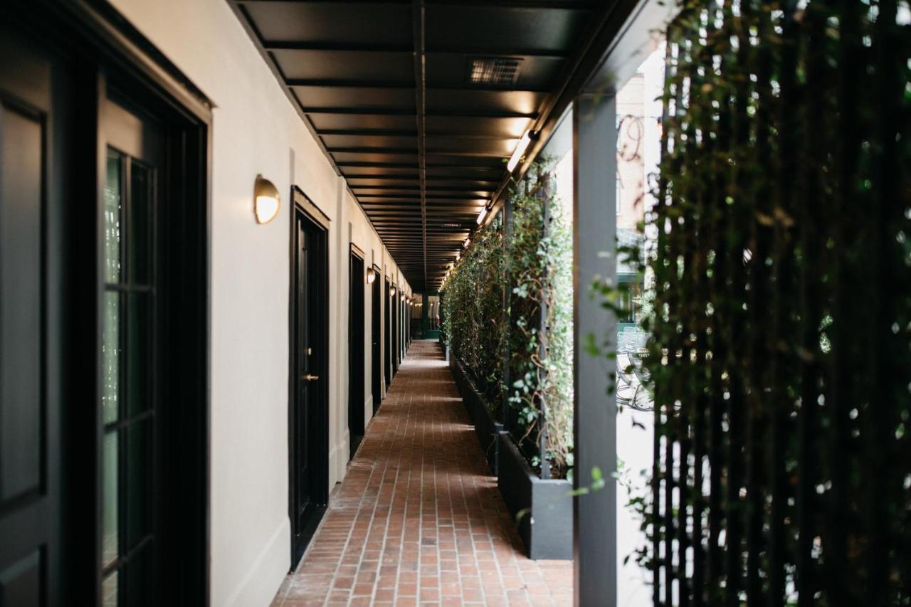 Hotel Emeline Charleston Bagian luar foto