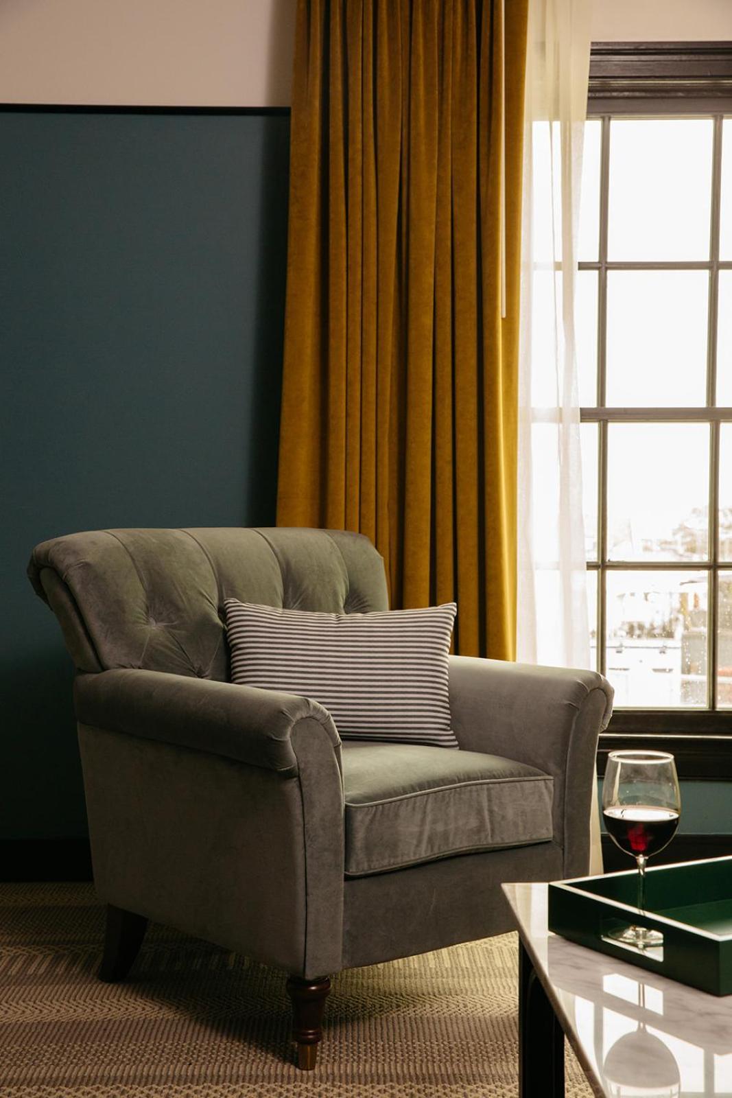 Hotel Emeline Charleston Bagian luar foto